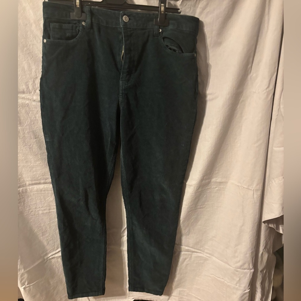 Eunina Green Corduroy Pants